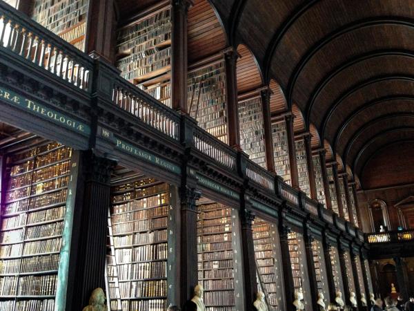 Die Geschichte des Trinity College und des Book of Kells